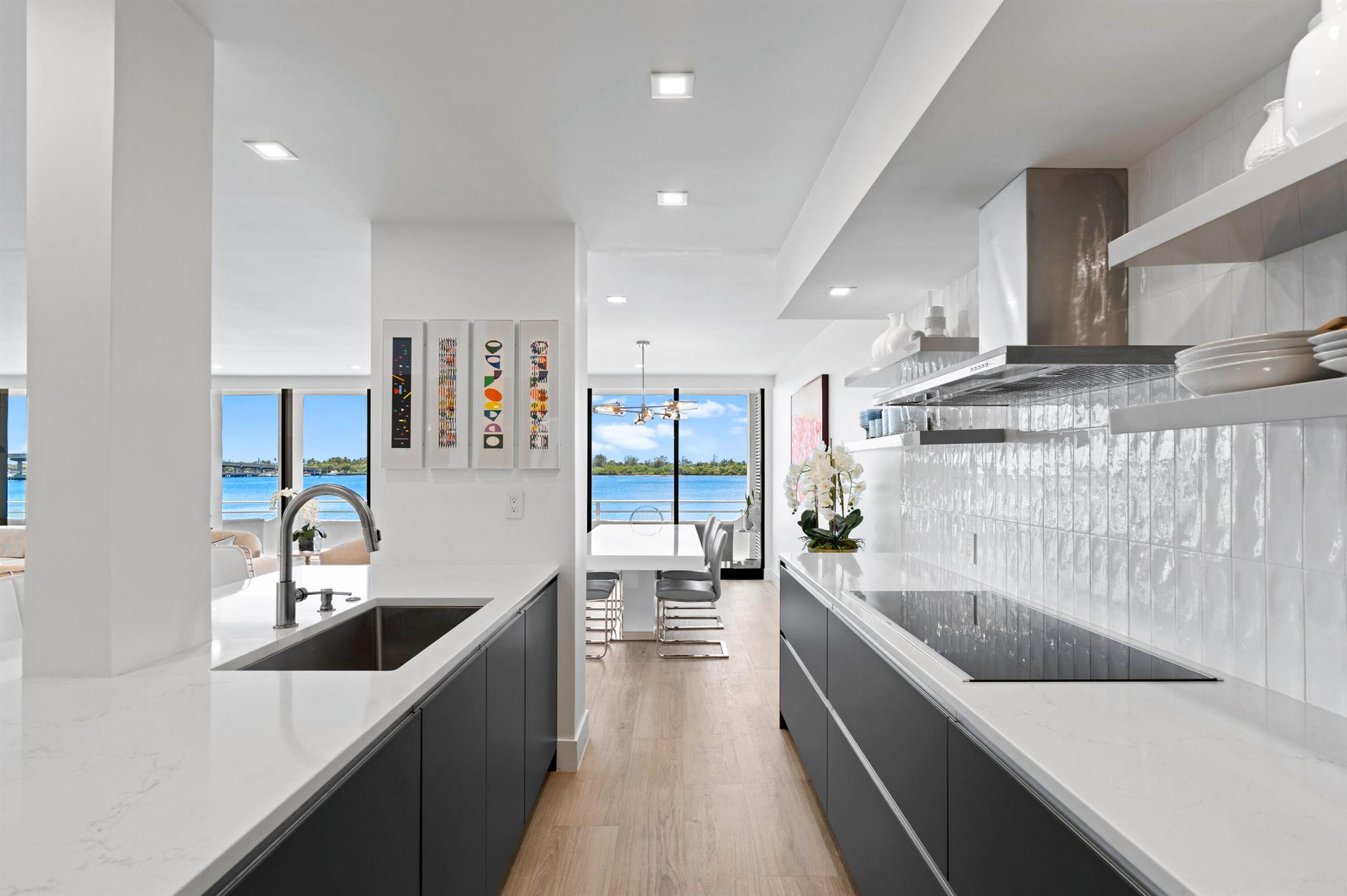 COVE CONDO - Residential