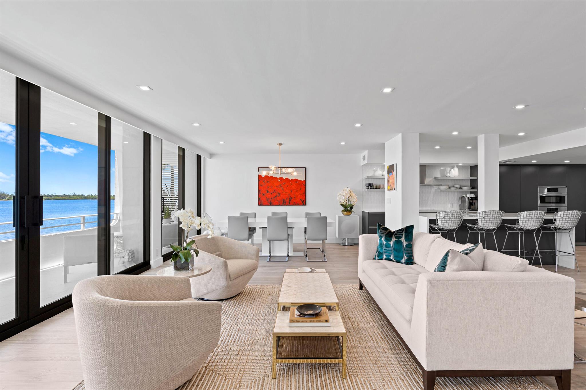 COVE CONDO - Residential