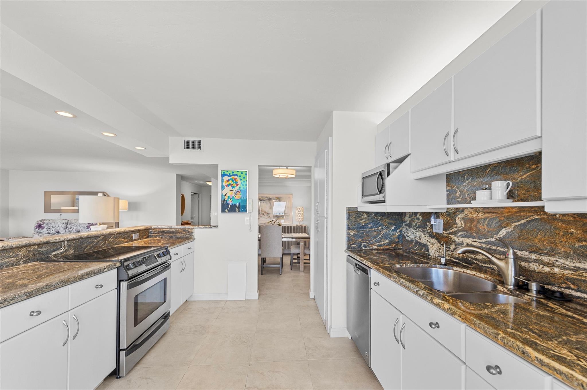 The Shore Club - Residential