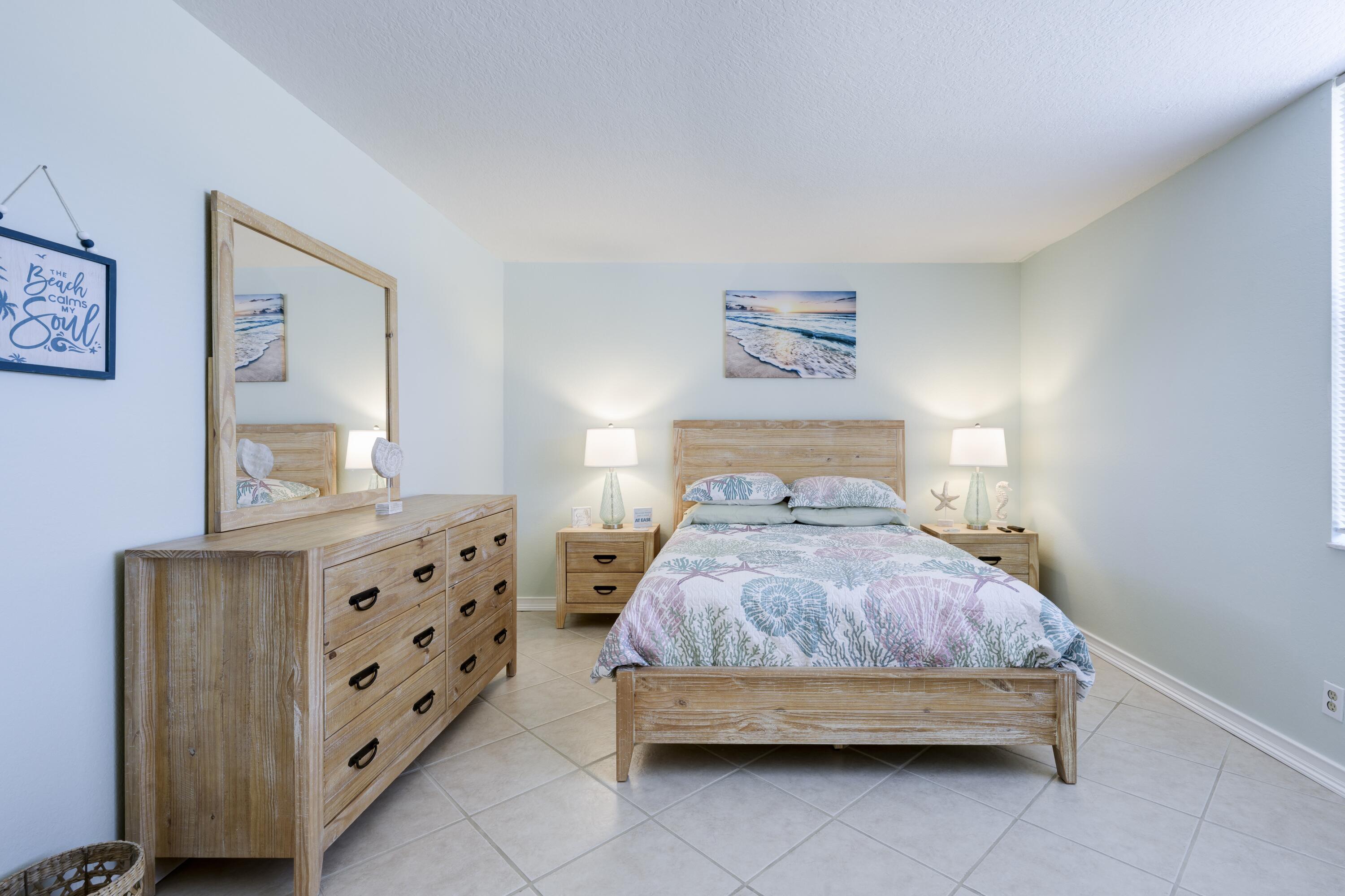 LAVERS RESORT & RACQUET CLUB - Residential Lease