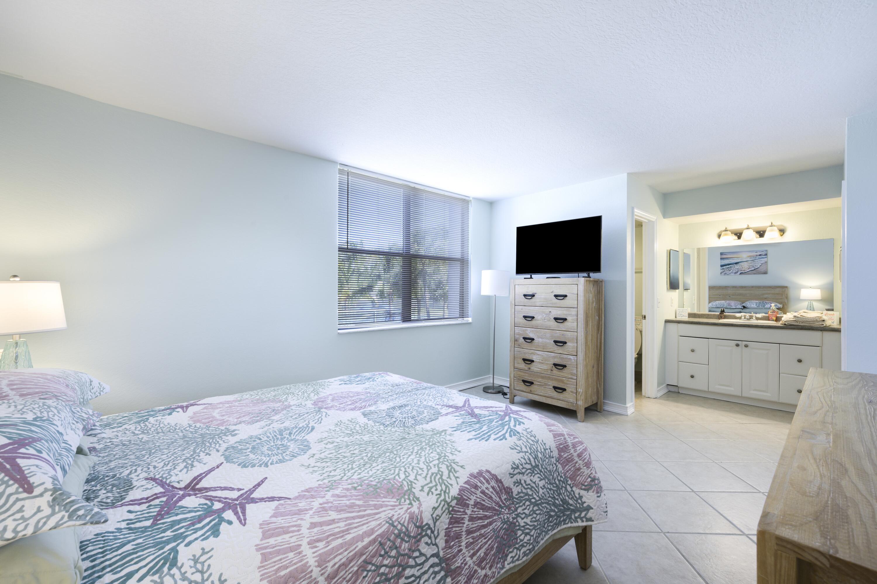 LAVERS RESORT & RACQUET CLUB - Residential Lease