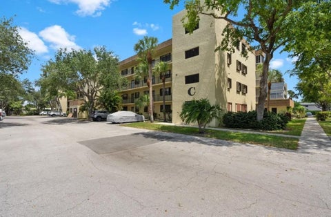 Tiny photo for 367 S FEDERAL Highway #C321, Deerfield Beach, FL 33441 (MLS # B26087822)
