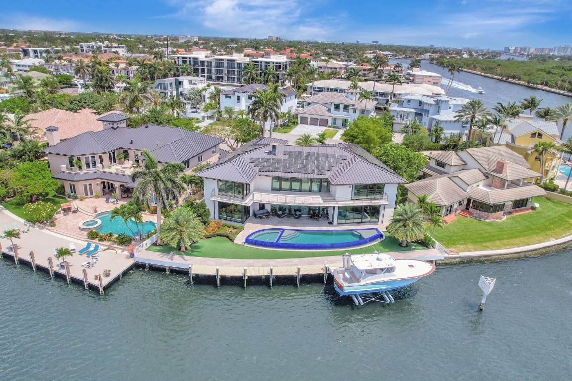 BEACH WAY HEIGHTS UNIT - Residential