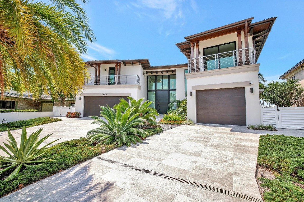 BEACH WAY HEIGHTS UNIT - Residential