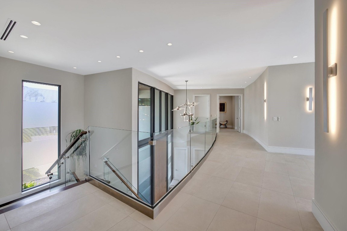 BEACH WAY HEIGHTS UNIT - Residential