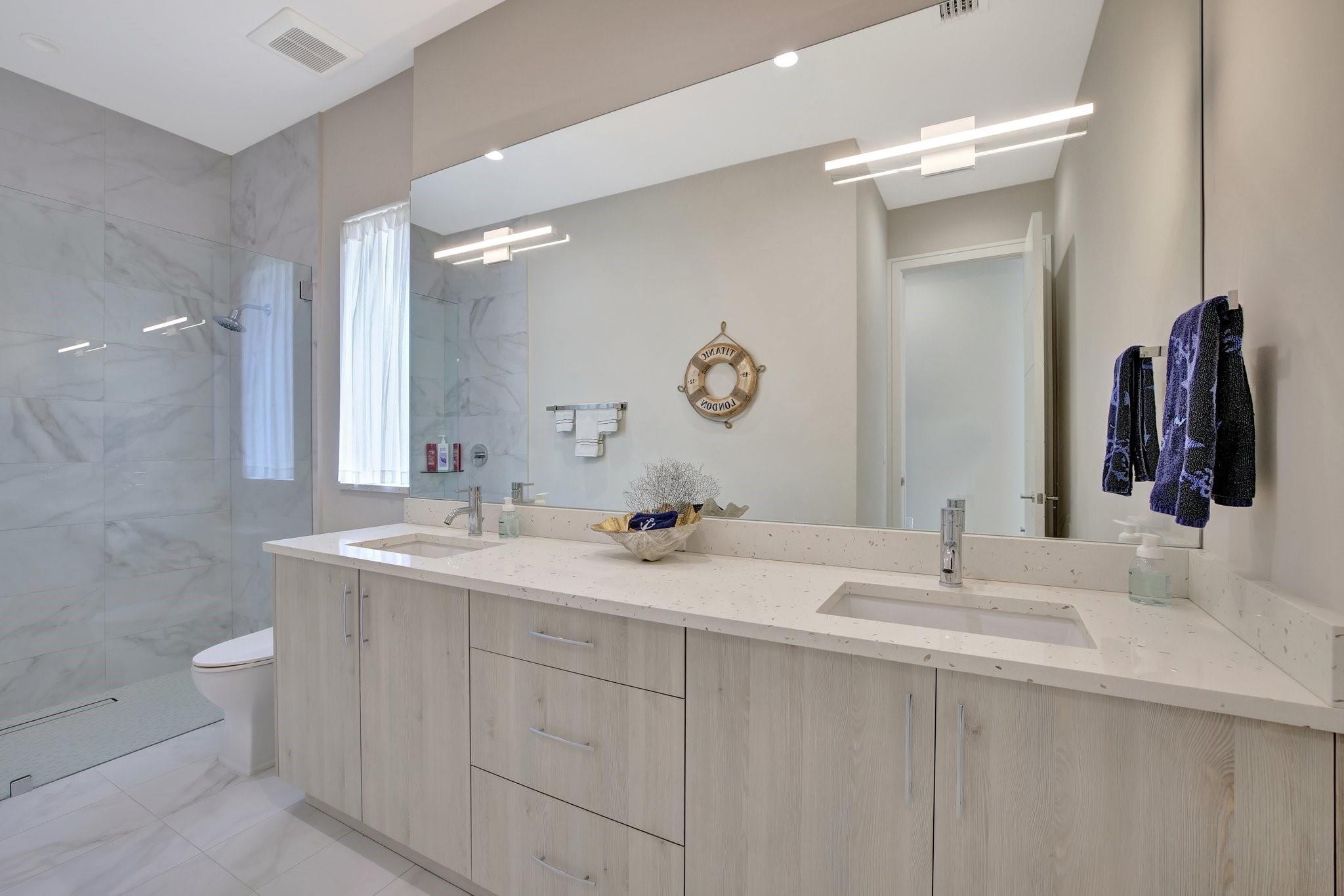 BEACH WAY HEIGHTS UNIT - Residential