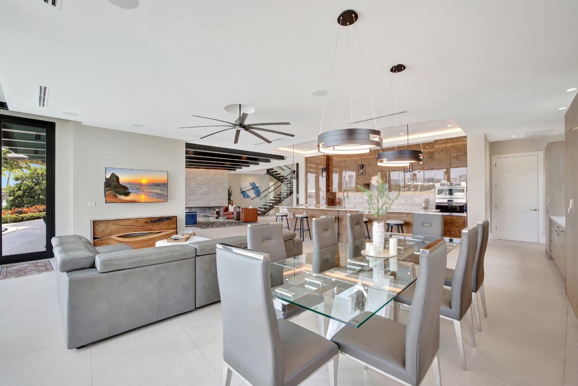 BEACH WAY HEIGHTS UNIT - Residential