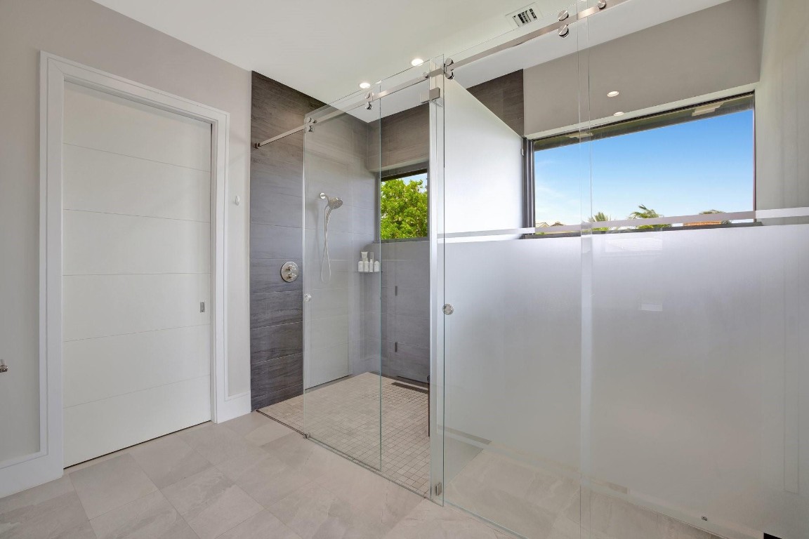 BEACH WAY HEIGHTS UNIT - Residential