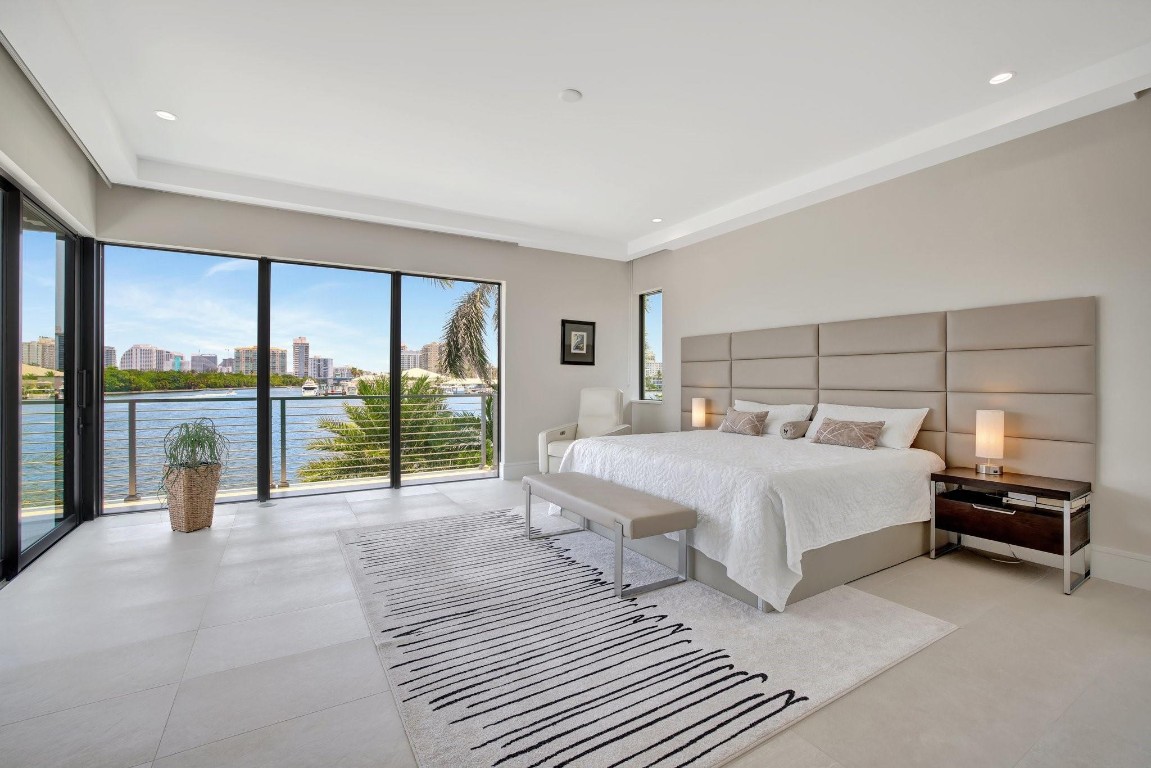 BEACH WAY HEIGHTS UNIT - Residential