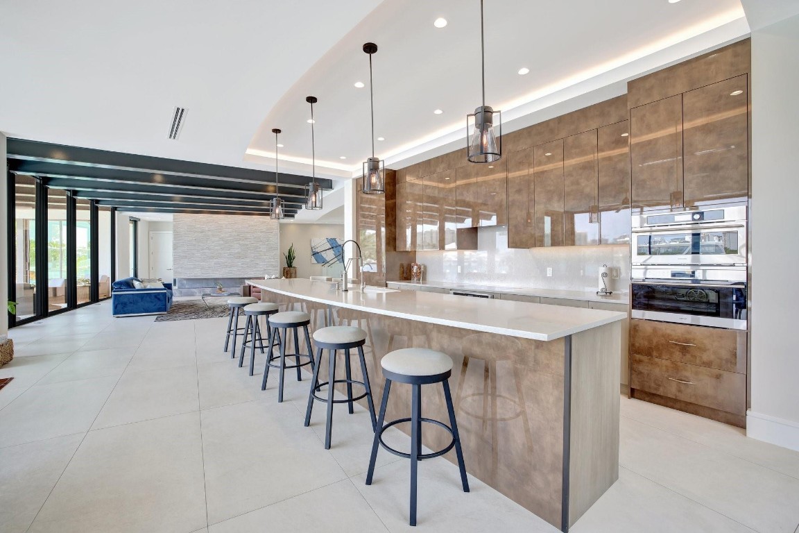 BEACH WAY HEIGHTS UNIT - Residential