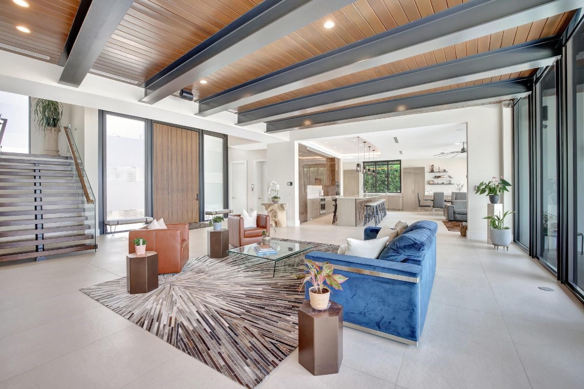 BEACH WAY HEIGHTS UNIT - Residential