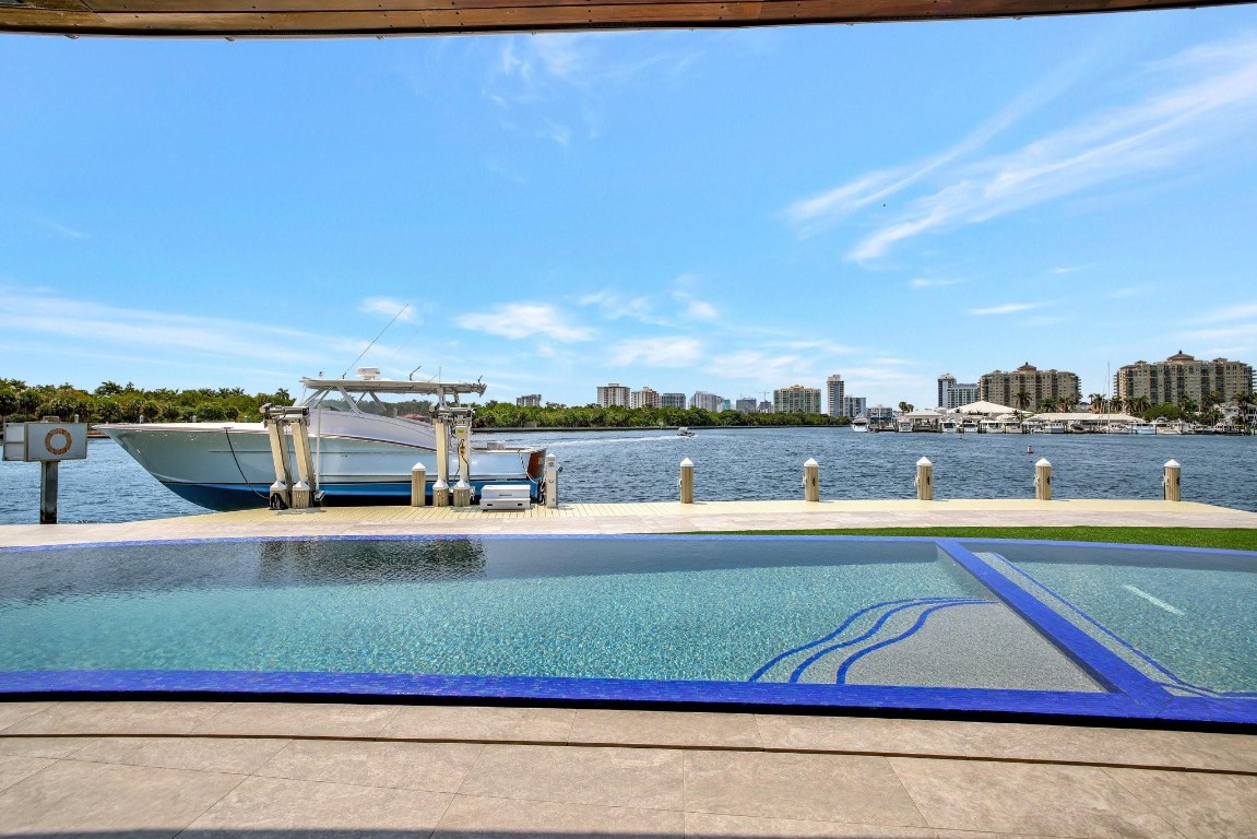 BEACH WAY HEIGHTS UNIT - Residential