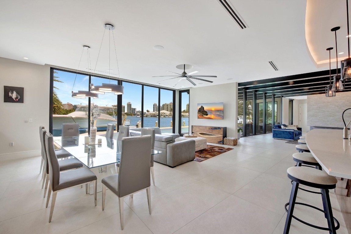 BEACH WAY HEIGHTS UNIT - Residential