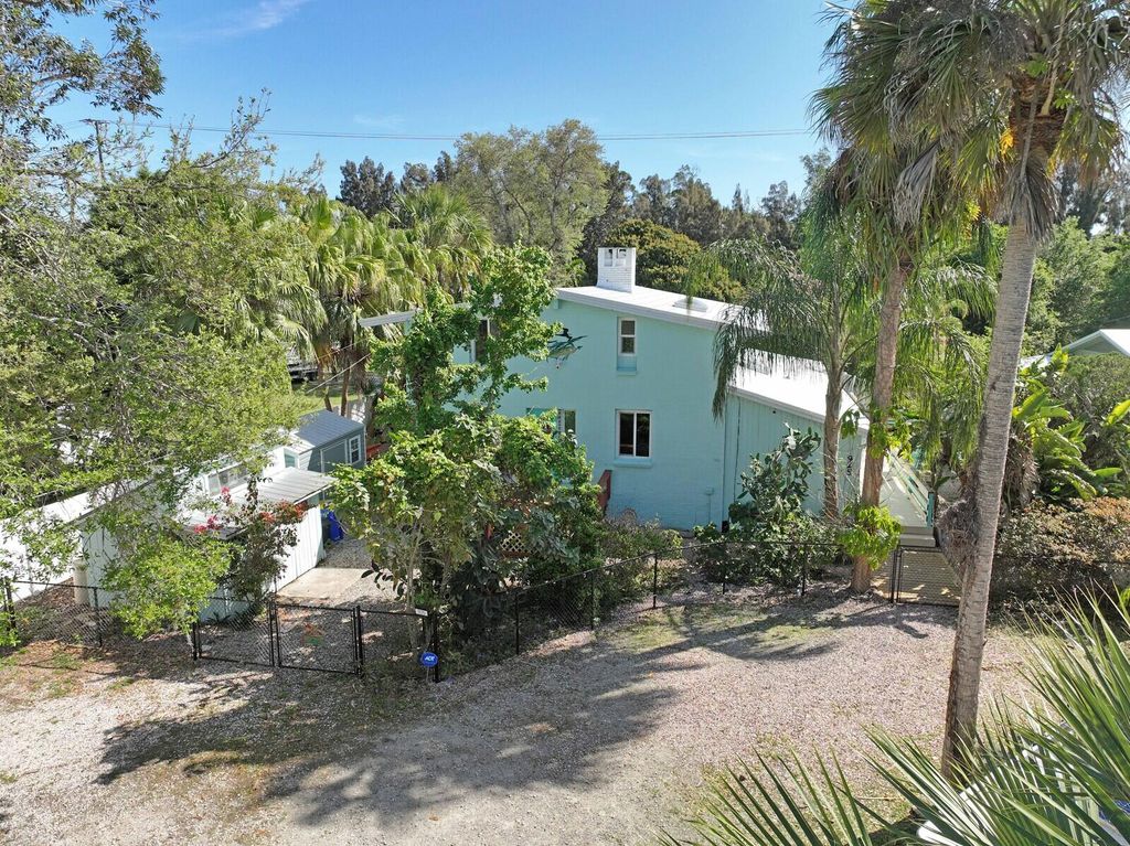 Photo of 925 SW Rustic Circle, Stuart, FL 34997 (MLS # R10990210)
