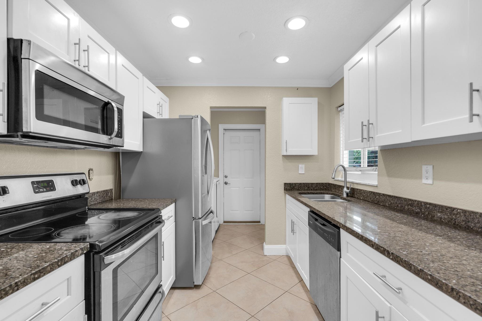PINE GLEN - Residential