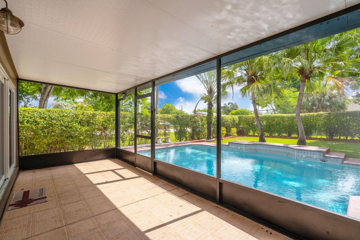 PINE GLEN - Residential