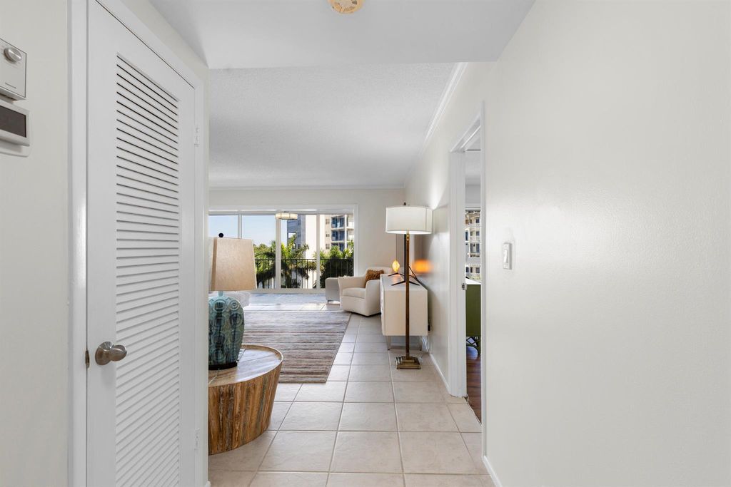 Photo of 50 East Road #5c, Delray Beach, FL 33483 (MLS # R11133238)