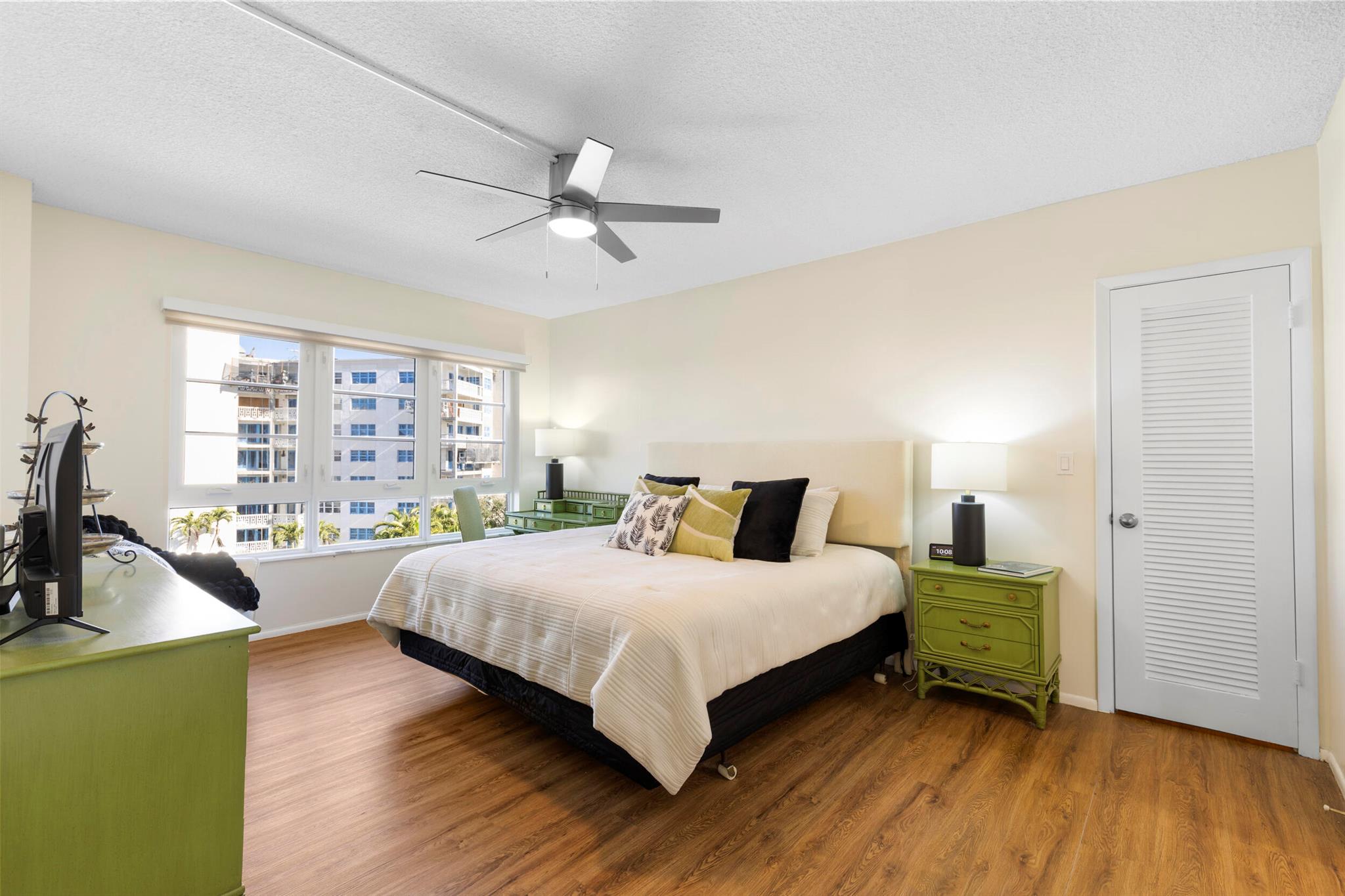 BARR TERRACE CONDO - Residential