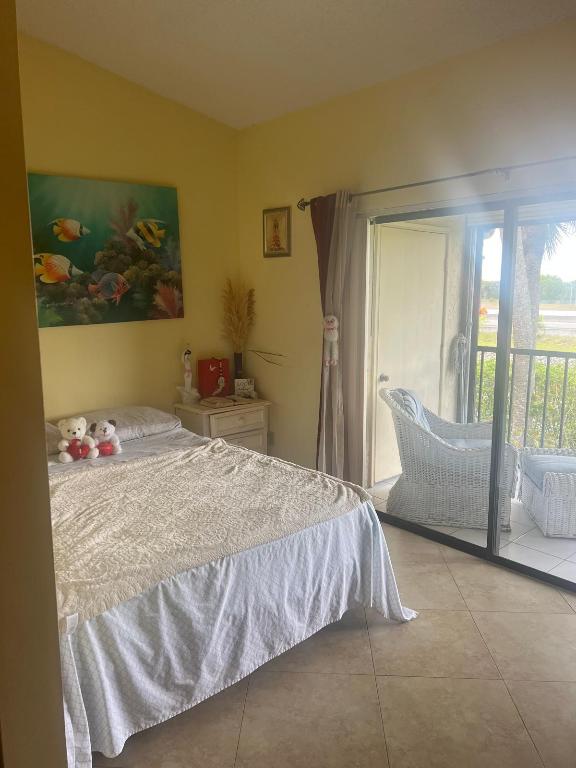 7891 Willow Spring Drive 1024, Lake Worth FL 33467