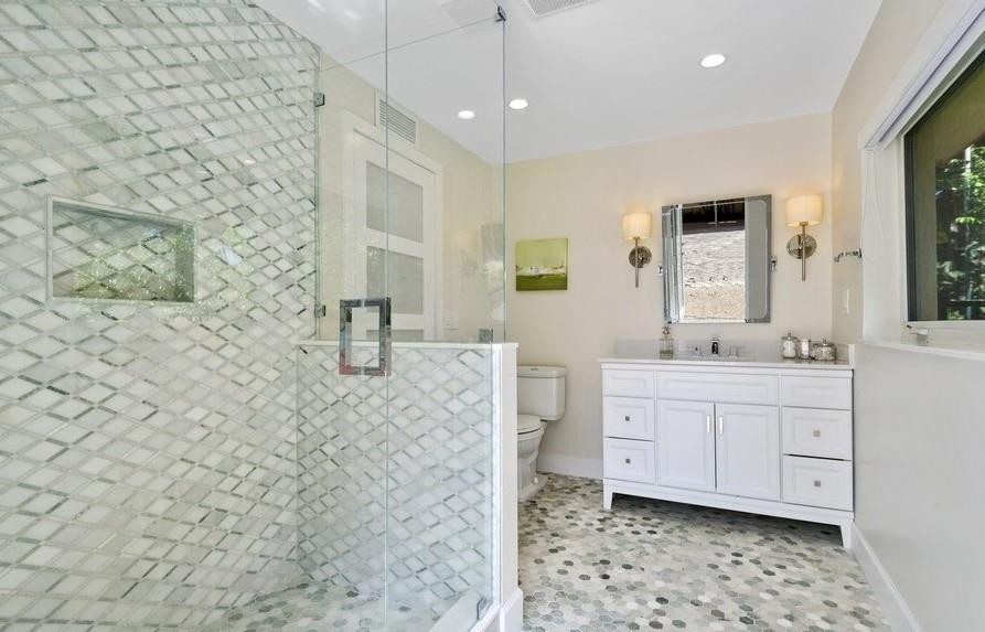 SHADY BANKS ON NEW RIVER - Residential