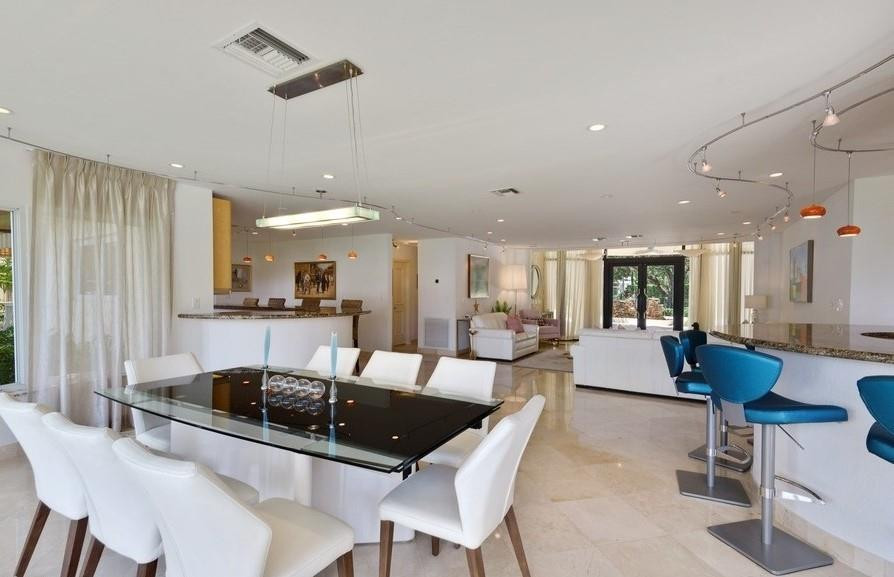 SHADY BANKS ON NEW RIVER - Residential