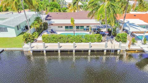 Tiny photo for 1080 SE 9TH Avenue, Pompano Beach, FL 33060 (MLS # B26053690)