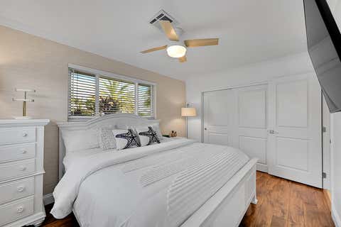 Tiny photo for 1080 SE 9TH Avenue, Pompano Beach, FL 33060 (MLS # B26053690)