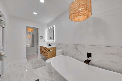 Tiny photo for 1080 SE 9TH Avenue, Pompano Beach, FL 33060 (MLS # B26053690)