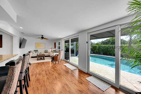 Tiny photo for 1080 SE 9TH Avenue, Pompano Beach, FL 33060 (MLS # B26053690)