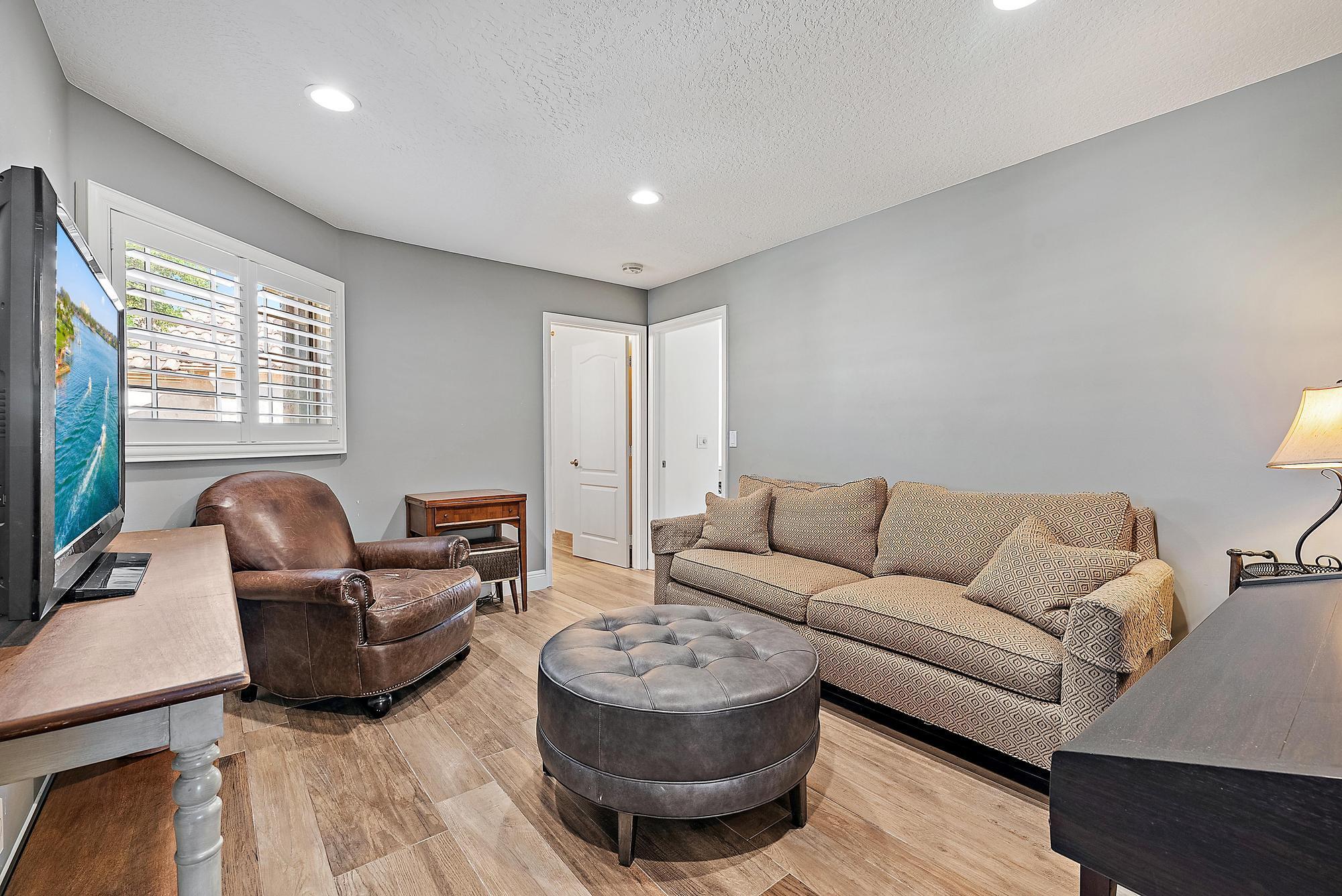 IBIS GOLF AND COUNTRY CLU - Residential