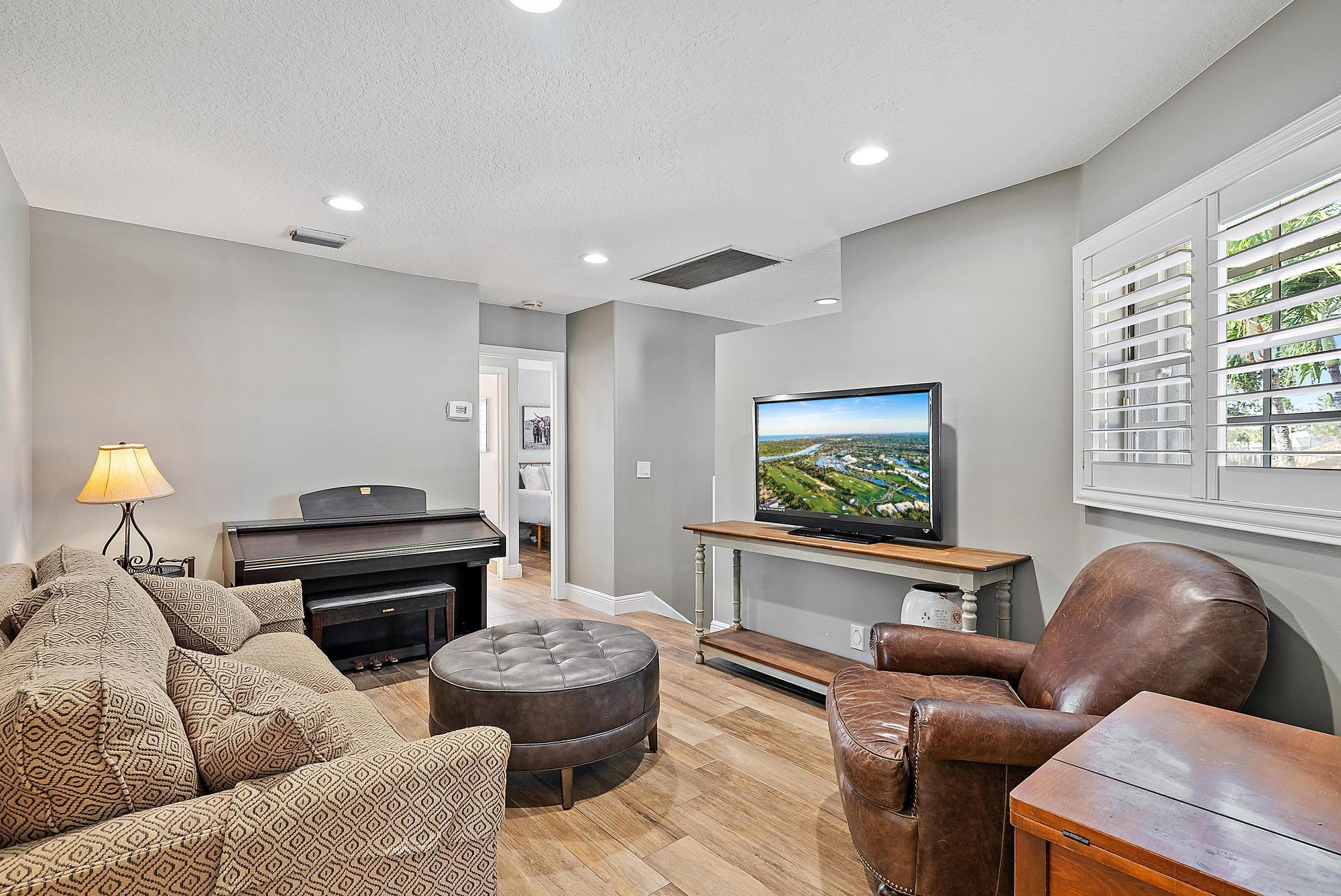 IBIS GOLF AND COUNTRY CLU - Residential