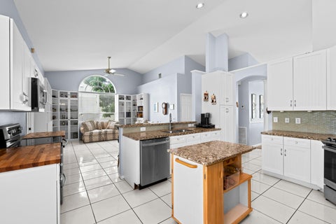 Tiny photo for 4220 NW 90TH Terrace, Coral Springs, FL 33065 (MLS # B26060695)
