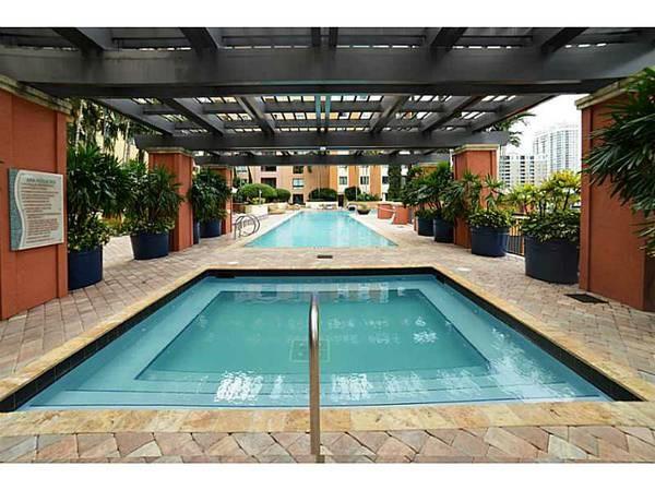 Waverly At Las Olas Condo - Residential Lease
