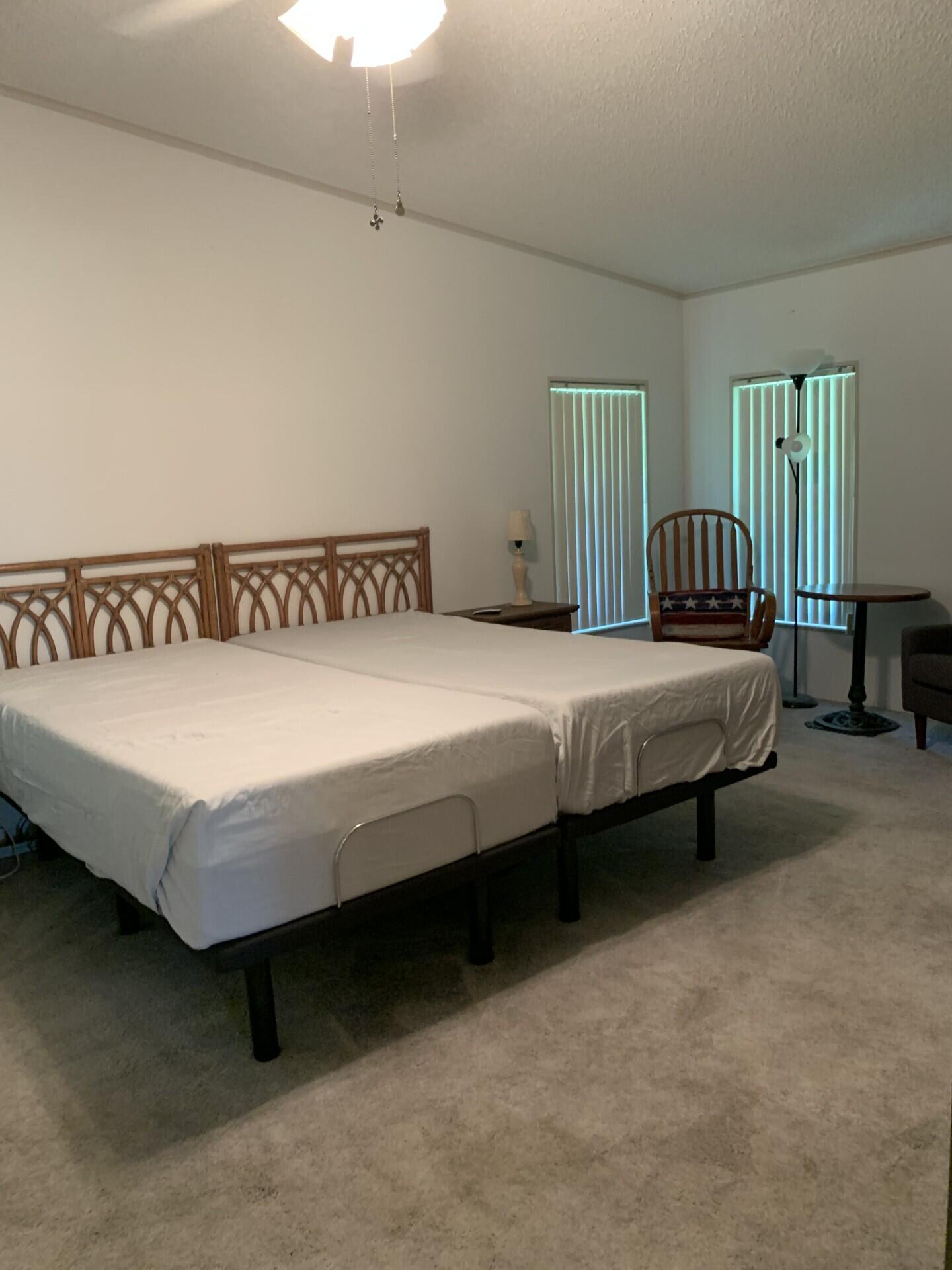 Spanish Lakes Riverfront - Residential