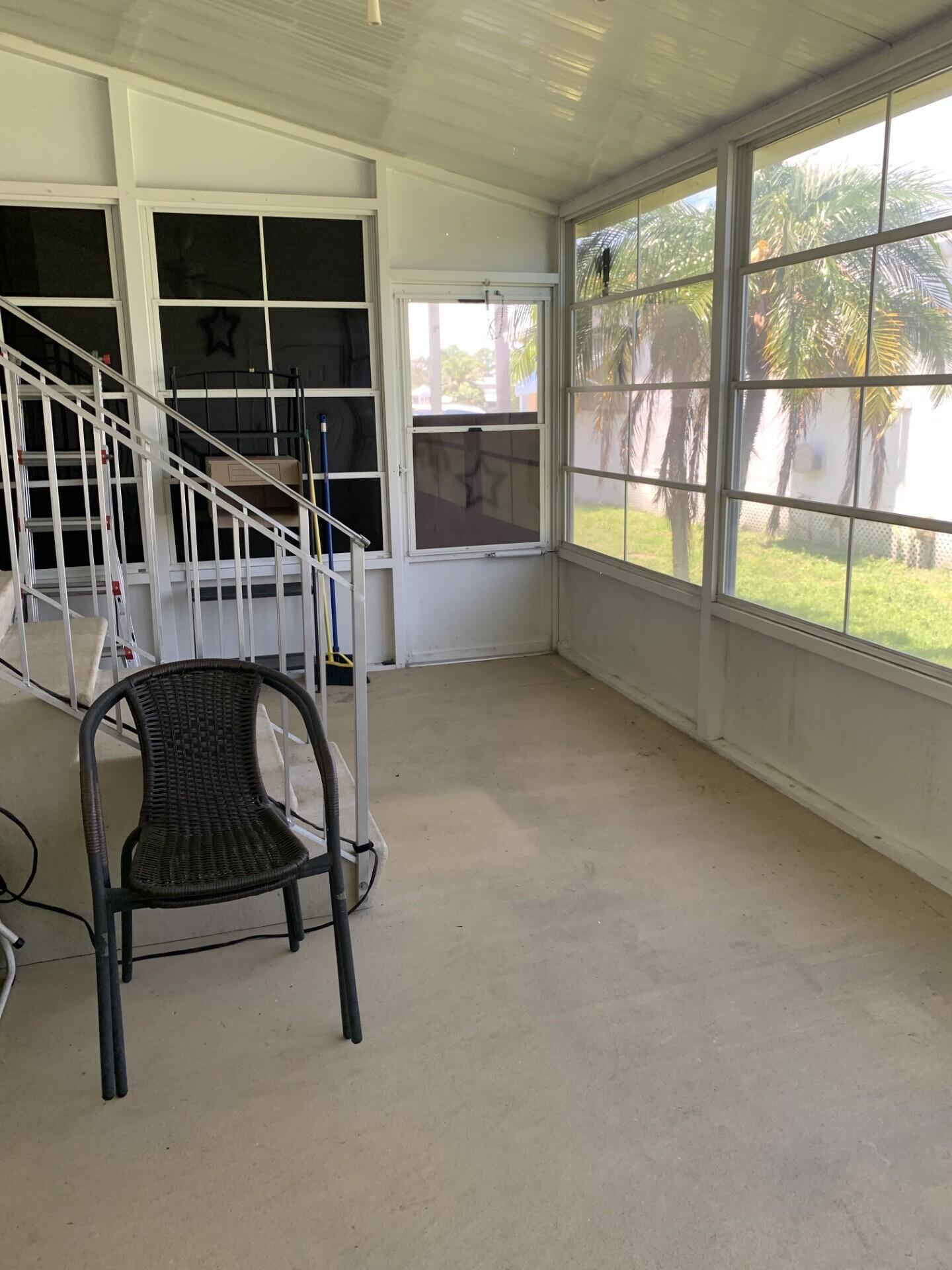 Spanish Lakes Riverfront - Residential
