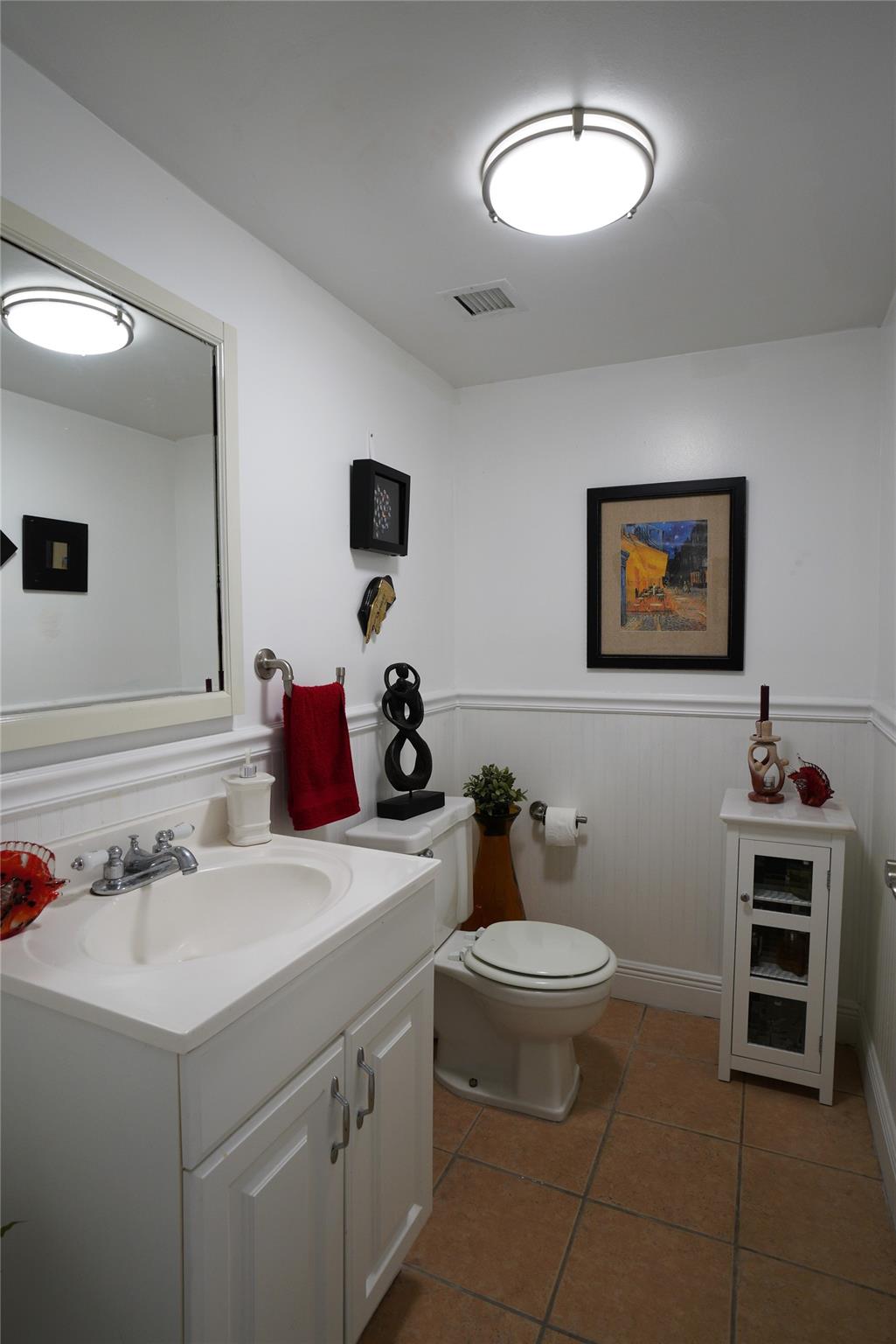 Sailboat Cay Condo - Residential Lease