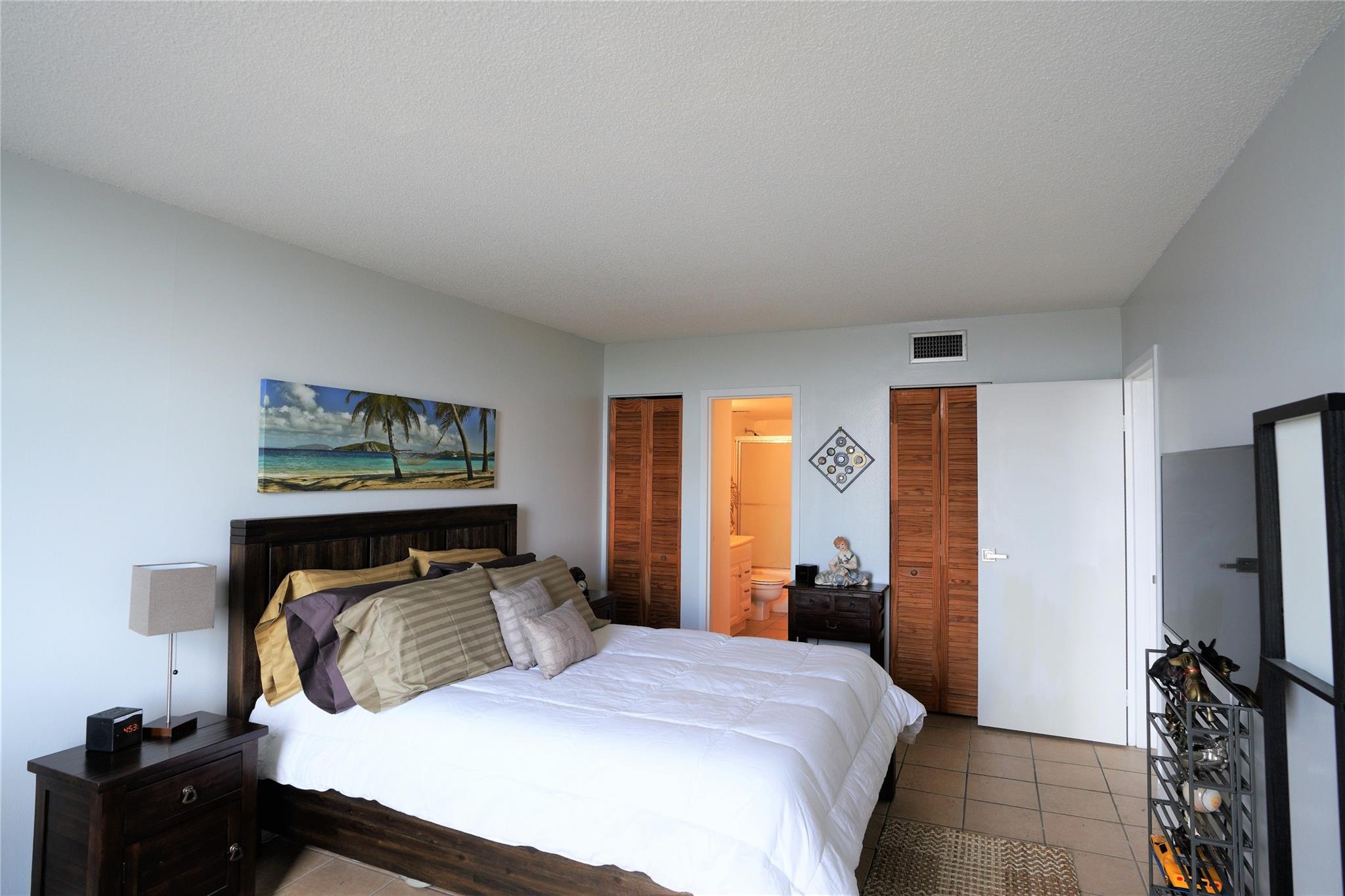 Sailboat Cay Condo - Residential Lease
