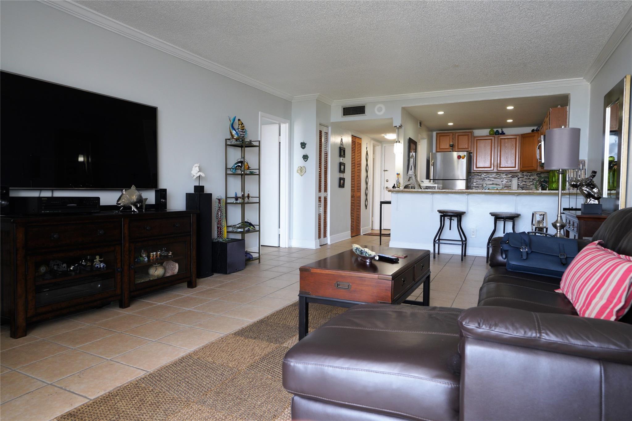 Sailboat Cay Condo - Residential Lease