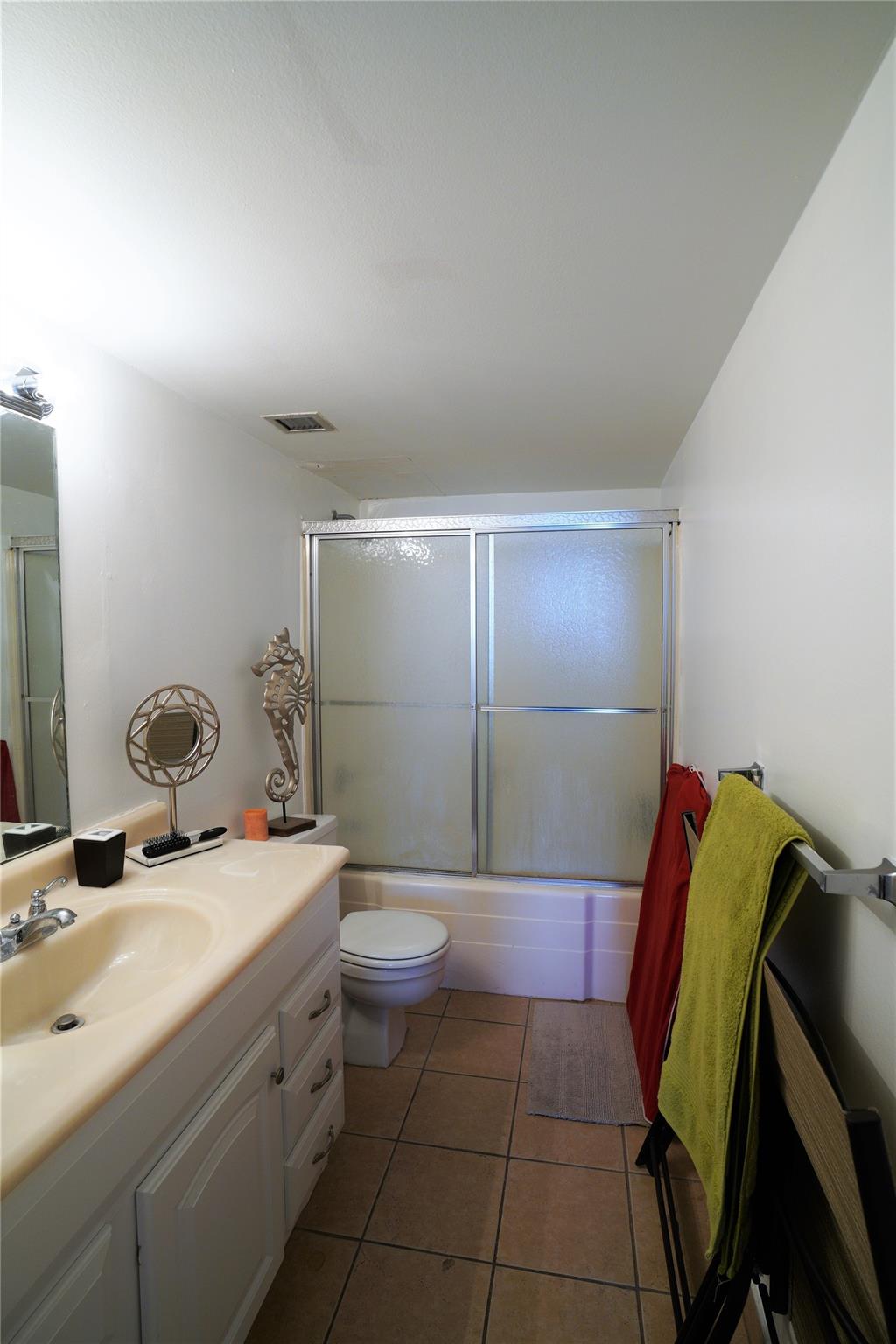 Sailboat Cay Condo - Residential Lease