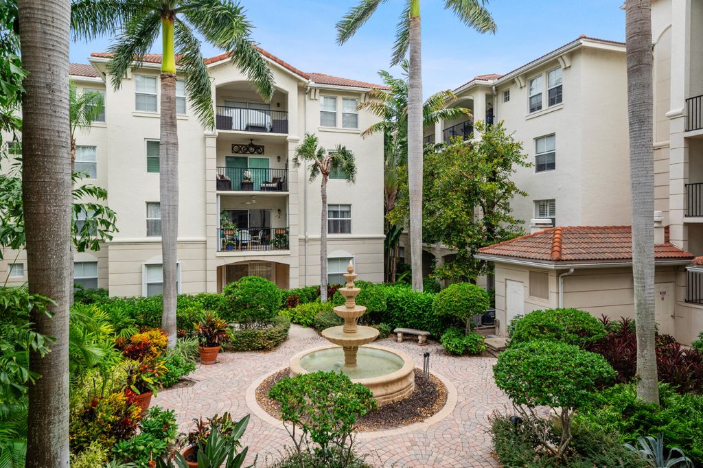 Photo of 3220 Tuscany Way, Boynton Beach, FL 33435 (MLS # R11051035)