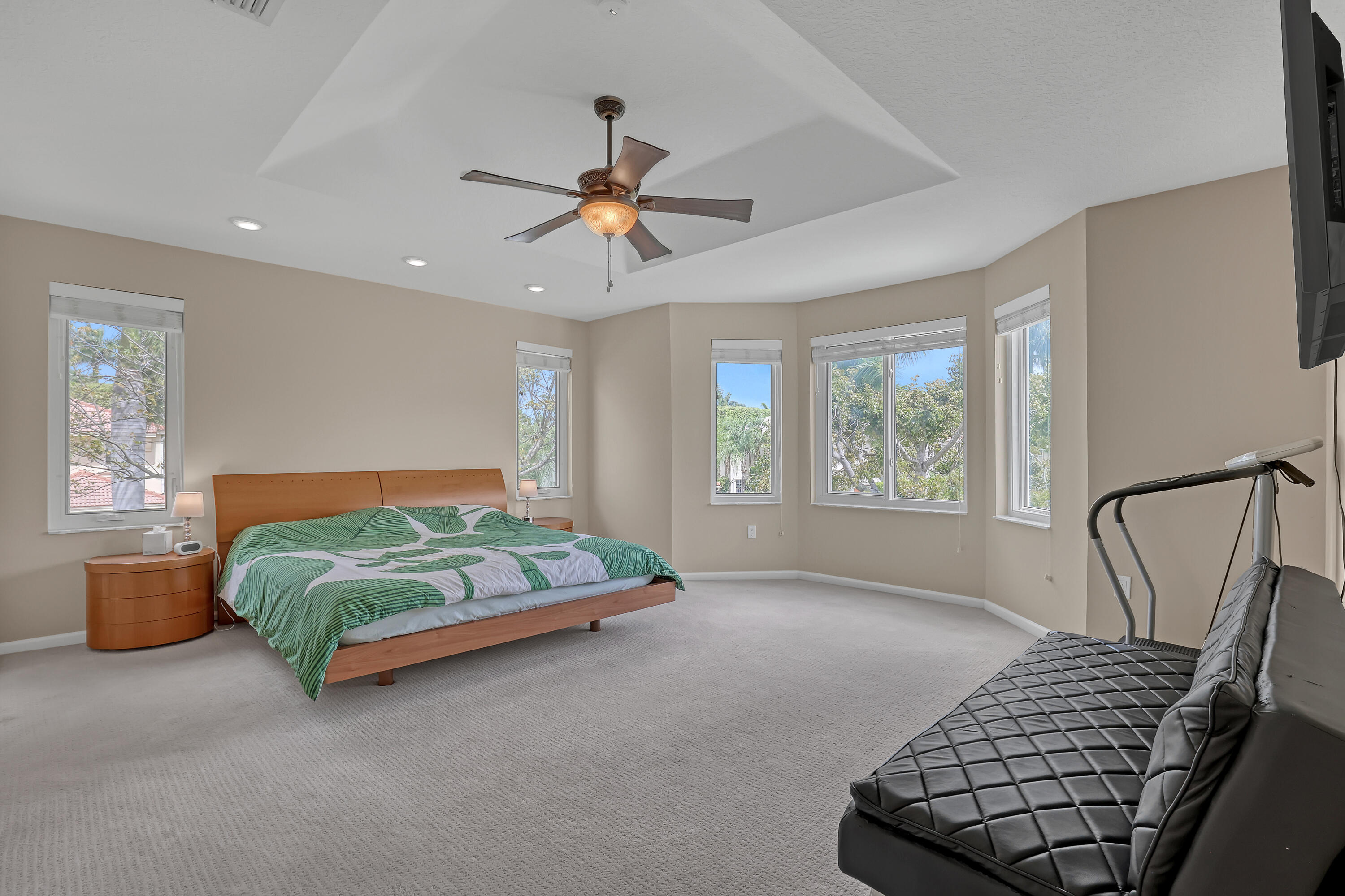 OLYMPIA 2 - Residential