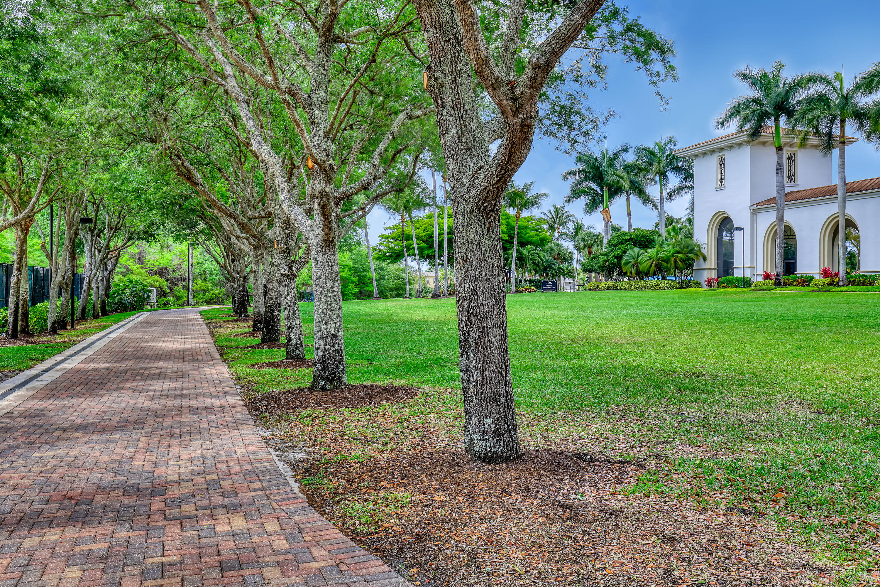 OLYMPIA 2 - Residential