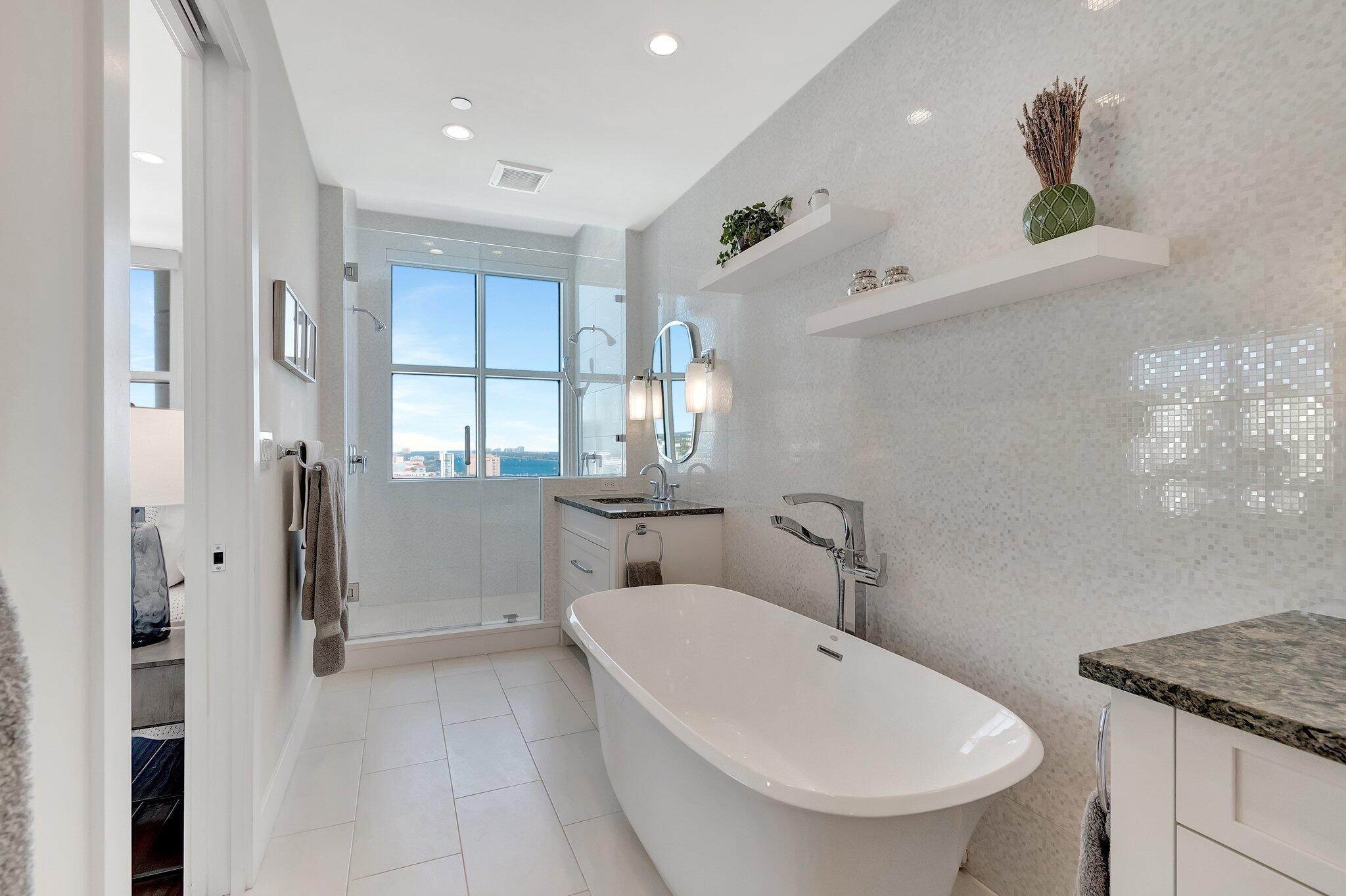 ESPERANTE COND DECL FILED - Residential