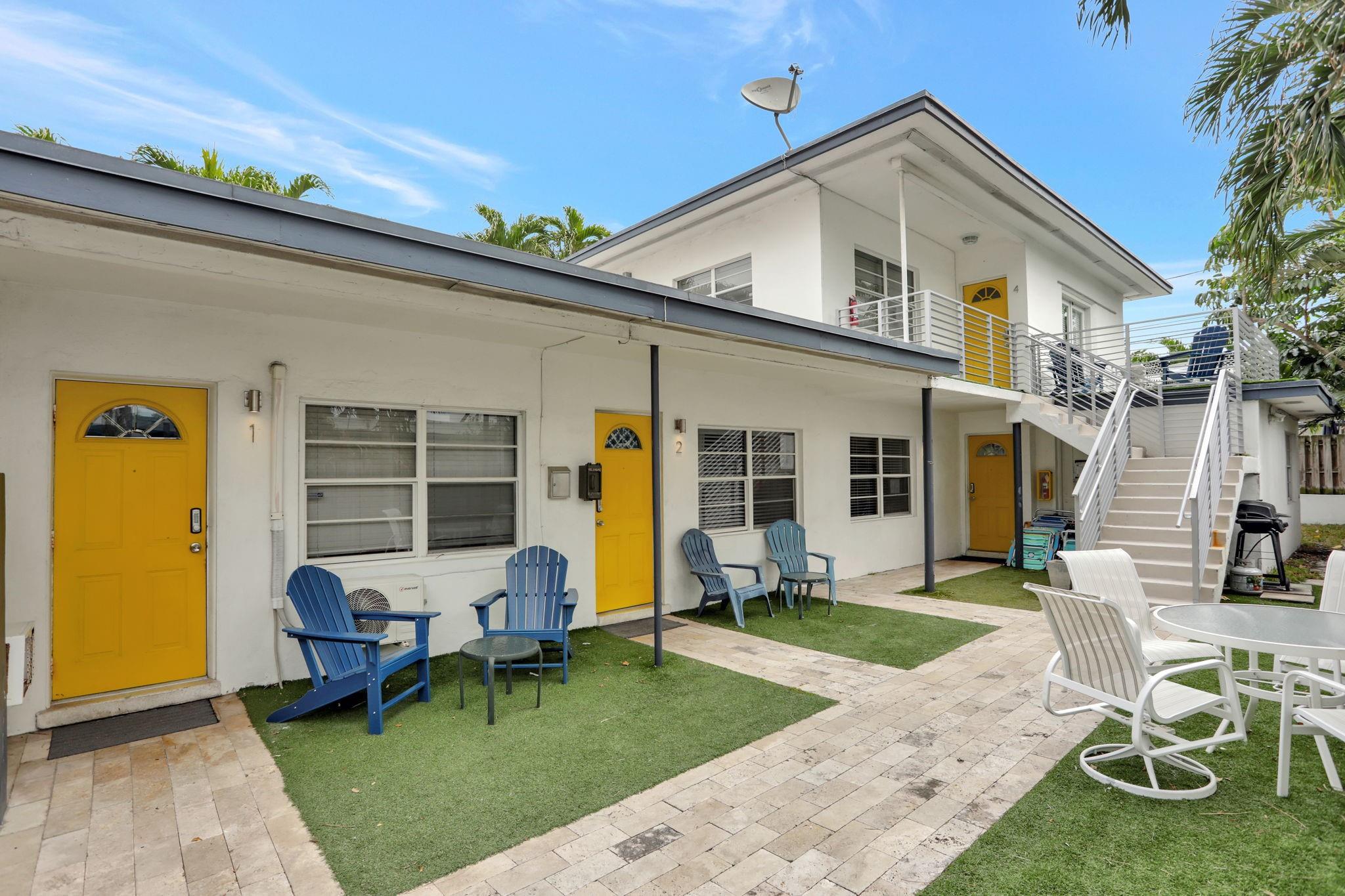 2904 N Ocean Blvd