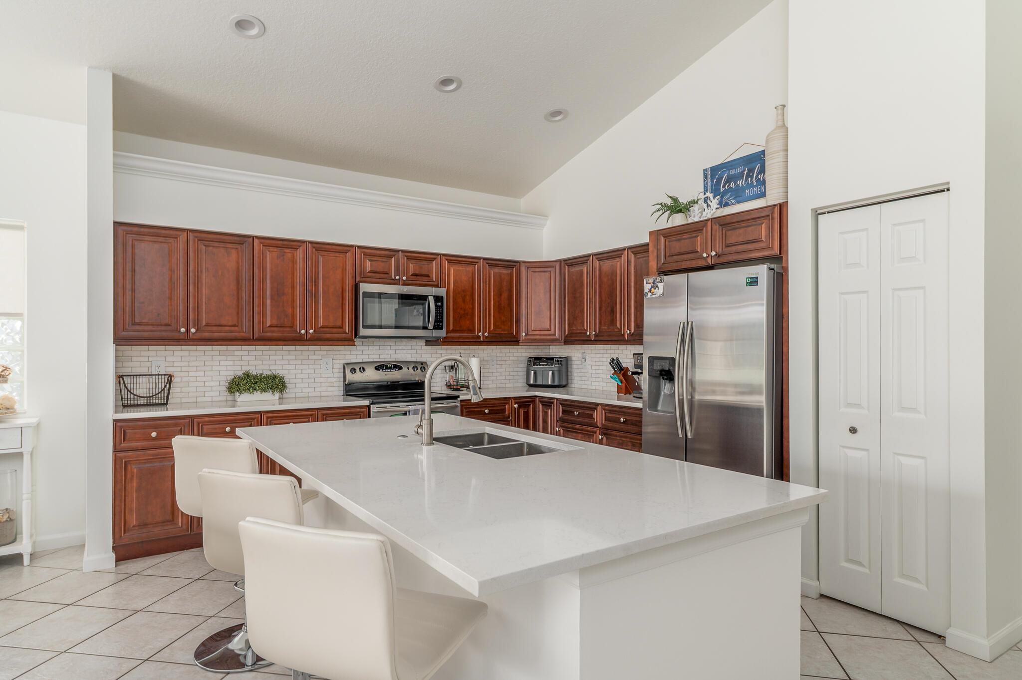 Ballantrae-HIGHLAND GLEN - Residential