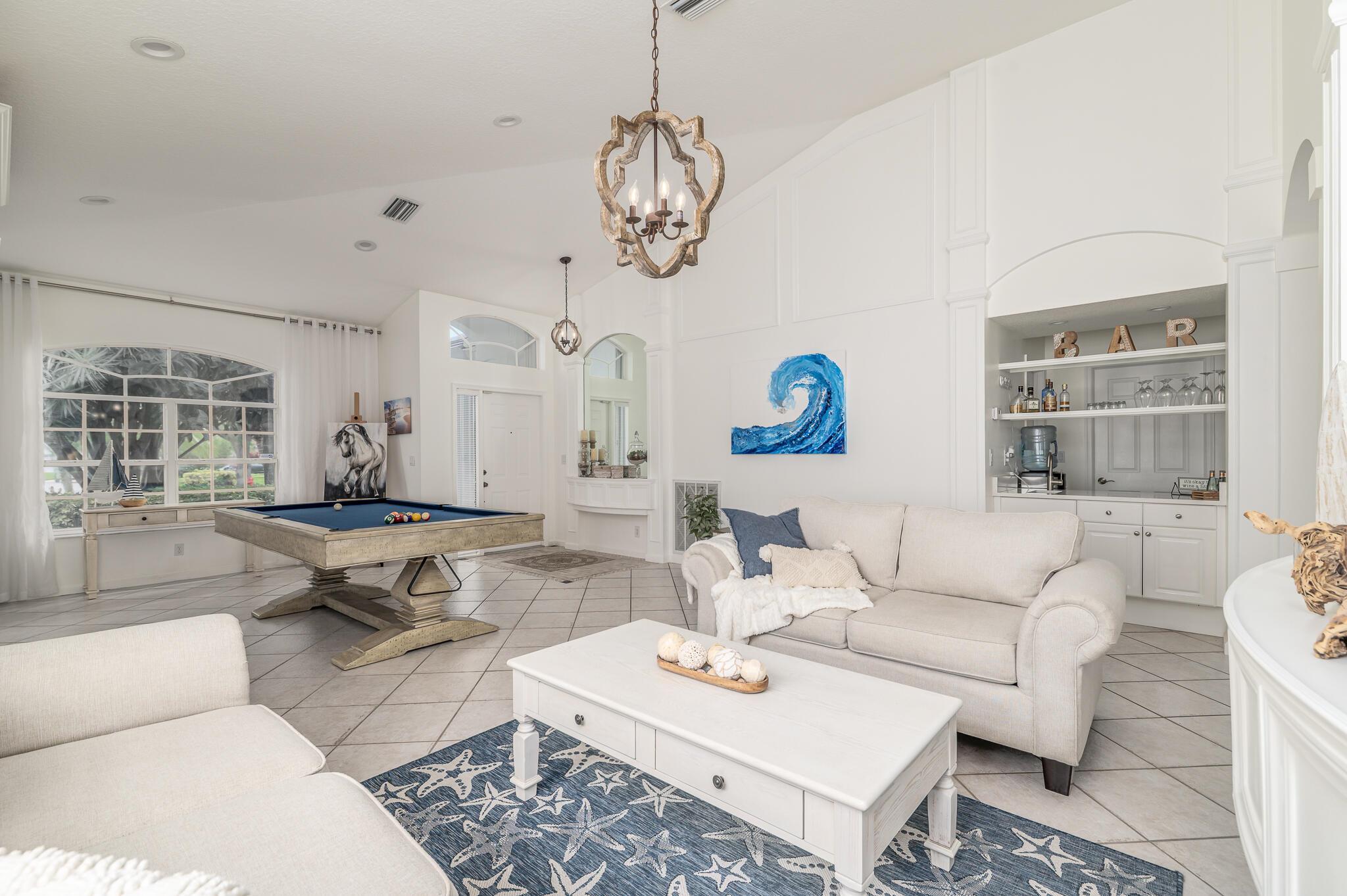 Ballantrae-HIGHLAND GLEN - Residential