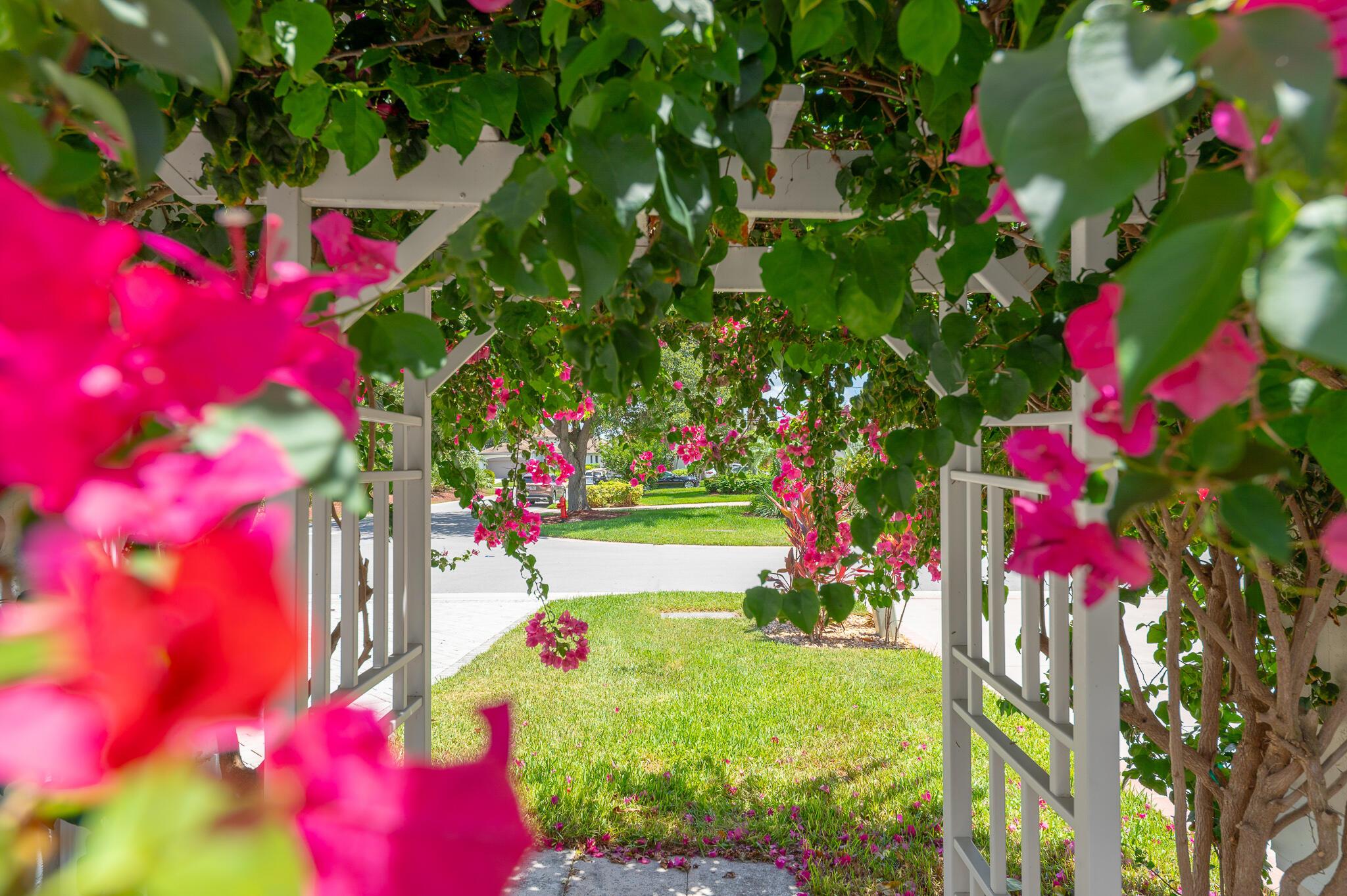 Ballantrae-HIGHLAND GLEN - Residential