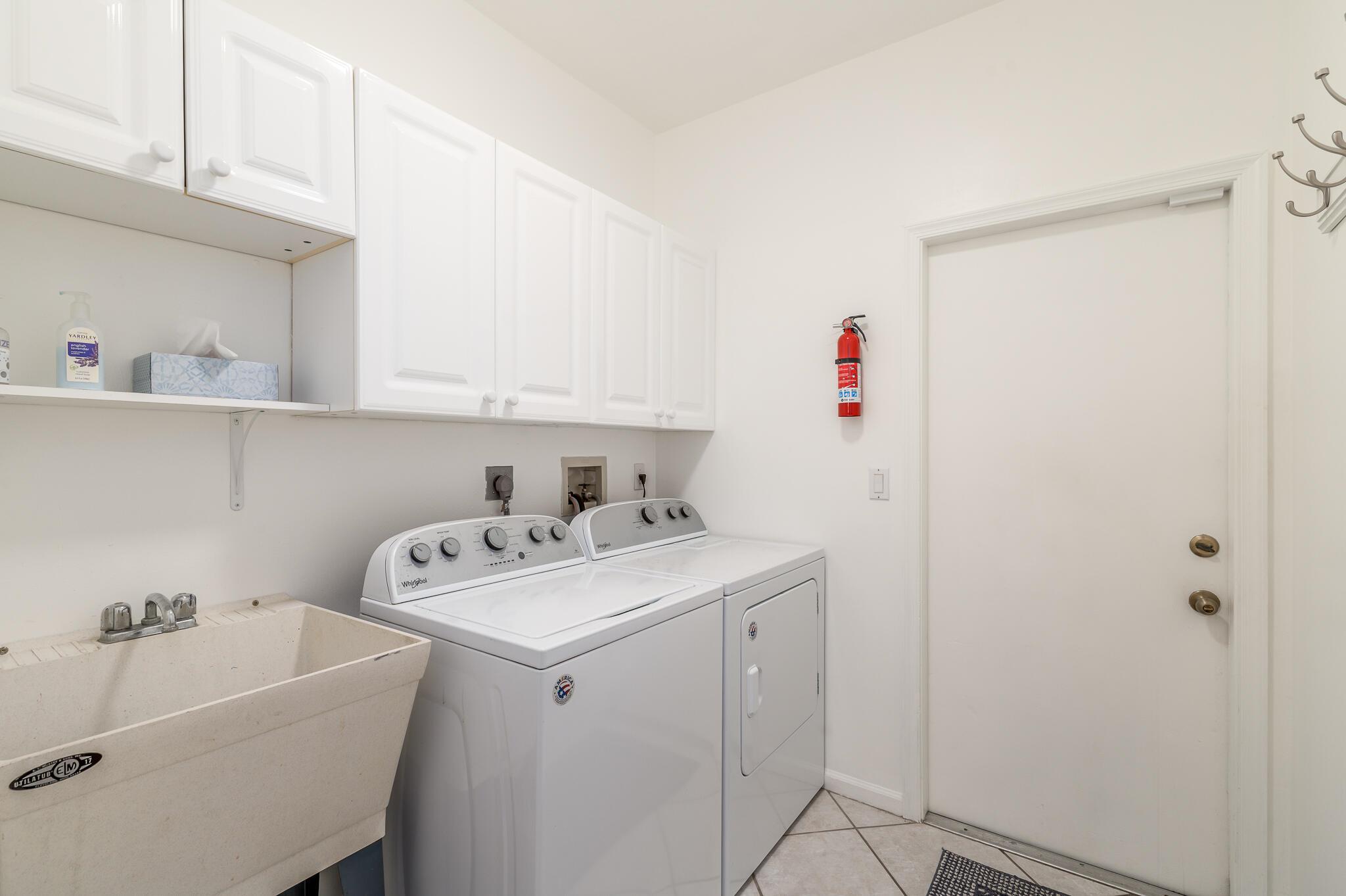 Ballantrae-HIGHLAND GLEN - Residential