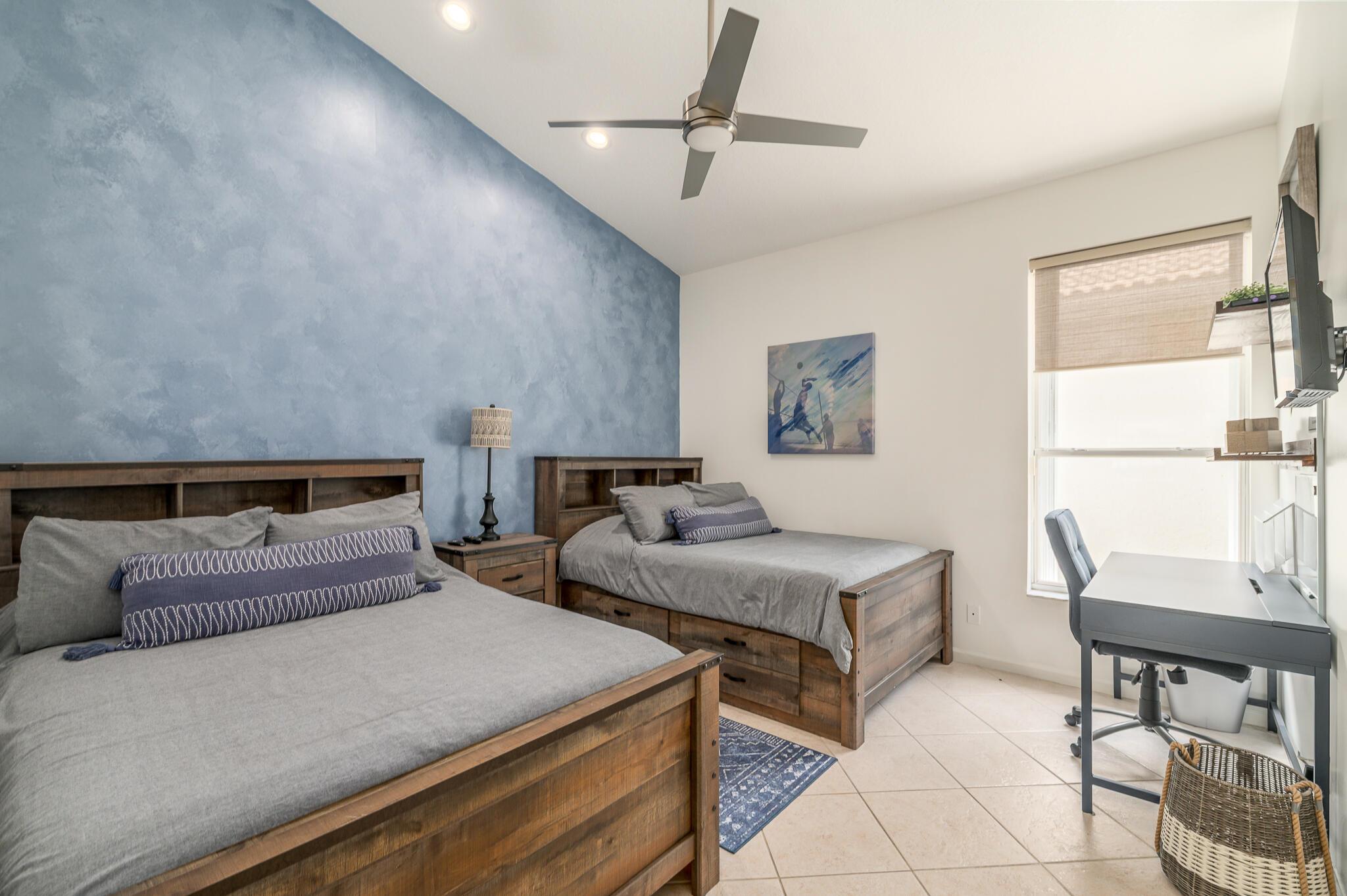 Ballantrae-HIGHLAND GLEN - Residential