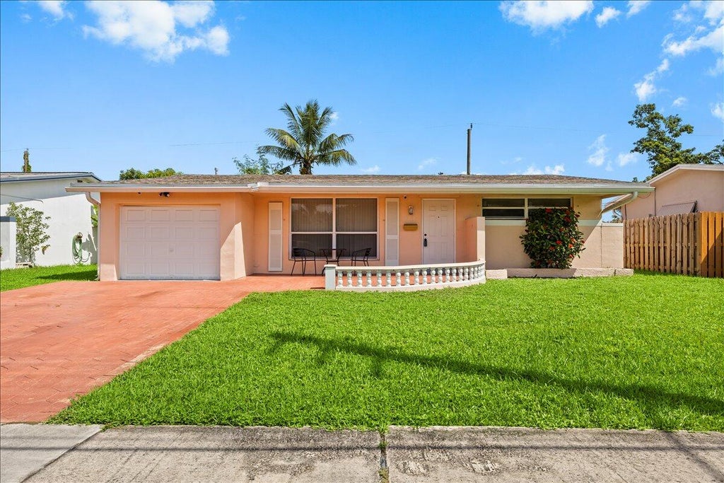 Photo of 8407 NW 25TH Court, Sunrise, FL 33322 (MLS # B26070029)